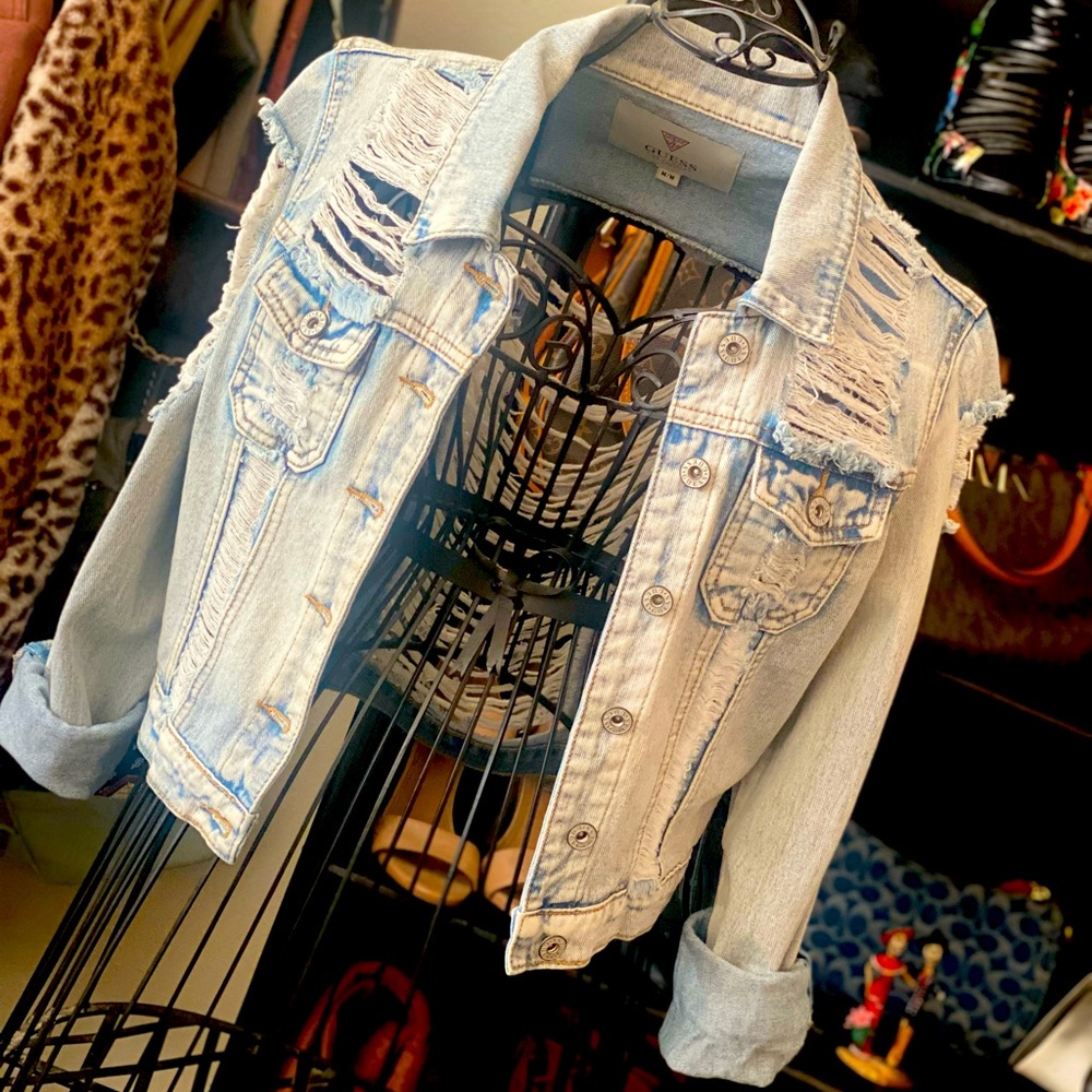 Guess cropped distressed denim jacket